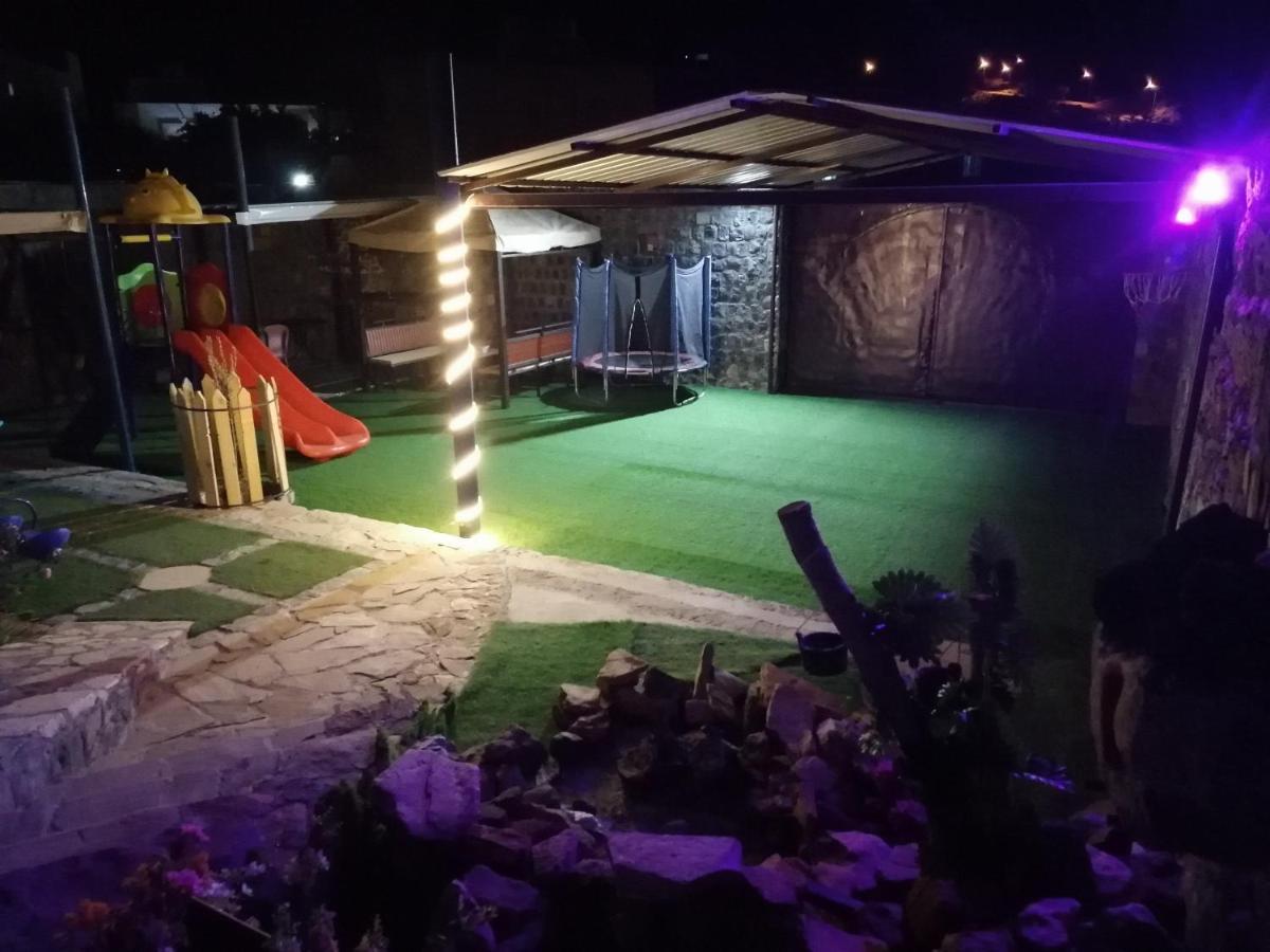 Bayt Alhagar Residance بيت الحجر للضيافة الجبل الأخضر Vila Hayl Yaman Exterior foto
